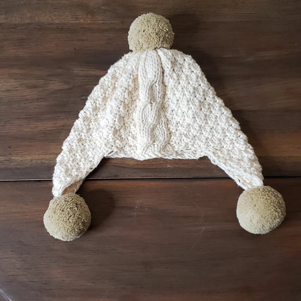 2H Knits 100% Cotton Infant Cable Knit PomPom Hat Sz XS